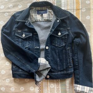 Burberry denim Jean jacket. Women’s Sz 4